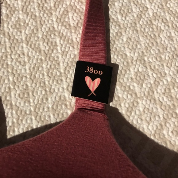 Victoria’s Secret Bra 38DD - Picture 7 of 12